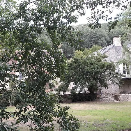 L Ilot De Leo * Saint-Léonard-des-Bois